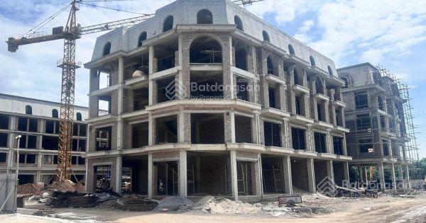 Shophouse kcn đồng văn, cạnh khách sạn xây sẵn 5 tầng kinh doanh sầm uất