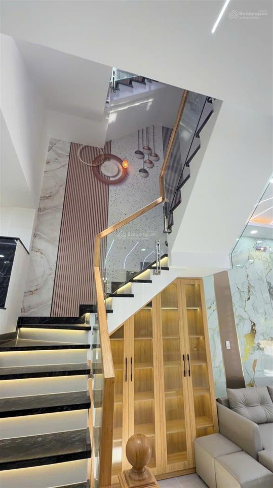 Nhà mặt tiền kinh doanh, đường số 16 gần lê trọng tấn