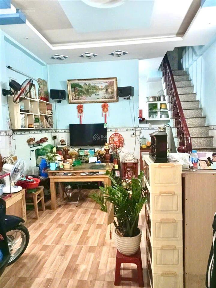 Nhà đẹp đường 6m  sổ hồng riêng  giá tốt vị trí cuối đường số 6, khu dân cư hiện hữu, gần