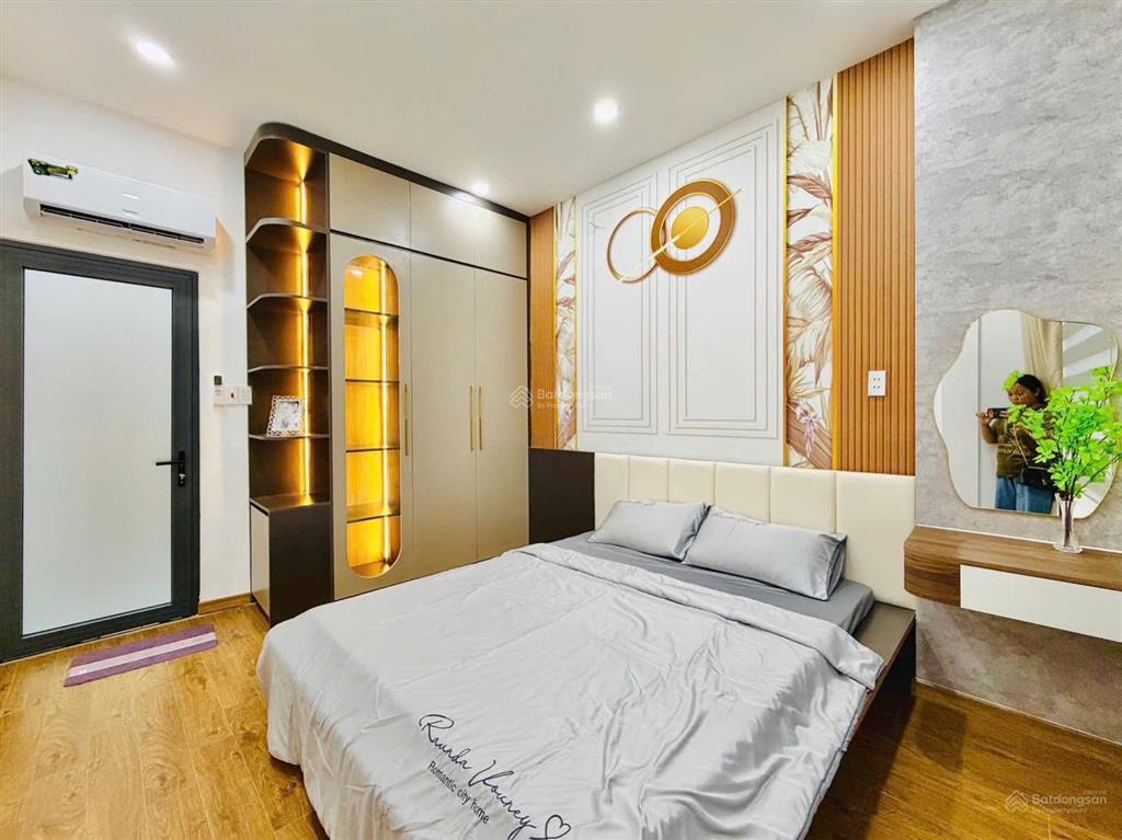 Nhà đẹp bùi quang là gò vấp  nhỉnh 5 tỷ  hxh  3 tầng 4pn  sổ hồng riêng
