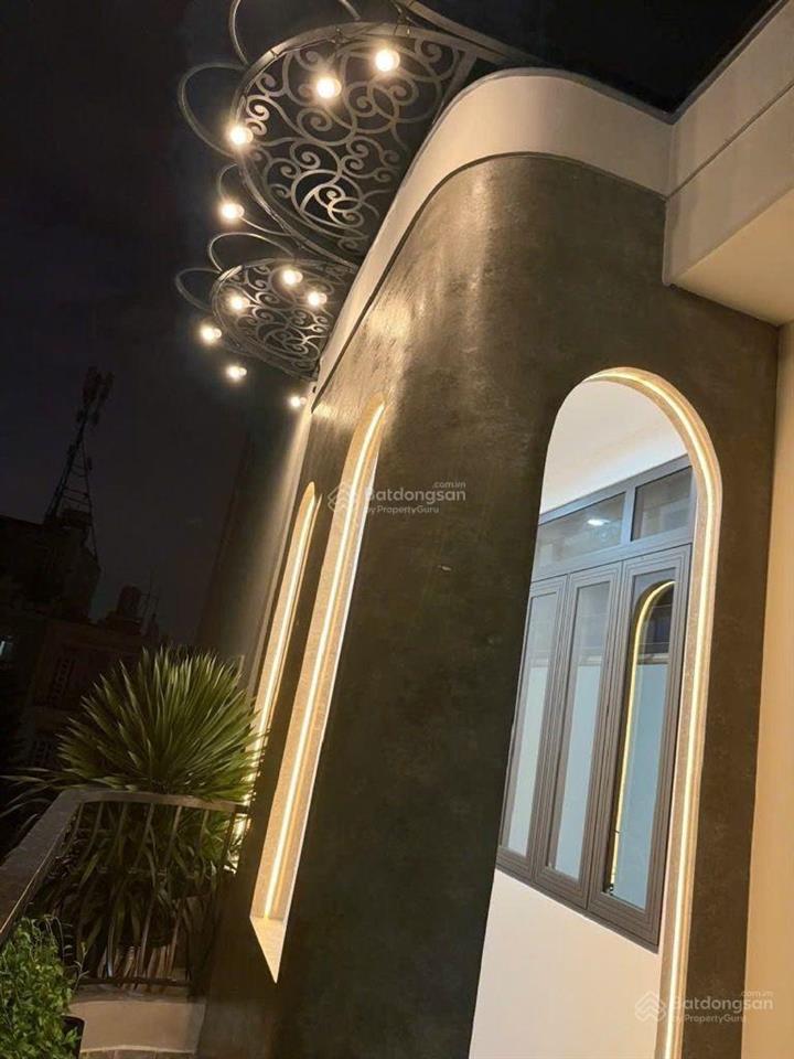 Nhà mới 4 tầng, 66m2, phạm văn bạch, hxh ngủ, 4 pn kép kín  sân thượng  chỉ 6,5 tỷ tlcc