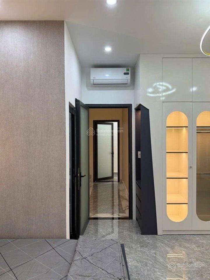 Nhà mới 4 tầng, 66m2, phạm văn bạch, hxh ngủ, 4 pn kép kín  sân thượng  chỉ 6,5 tỷ tlcc