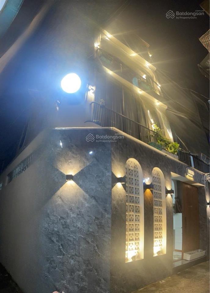 Hơn 6 tỷ  ngay phan văn trị, kế cityland, hẻm lớn, trải nhựa,xây 5 tầng,ngang tận 5m nội thất nhập