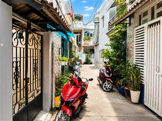 Bệnh viện gò vấp coopmart quang trung, công nhận 57.3m2, 1 trệt 1 lầu khu dân trí cao, tlcc