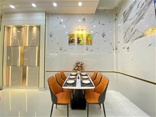 Nhà mới 4 tầng, diện tích 50m2, hẻm ô tô, gần emart 2 phan huy ích quang trung, giá nhỉnh 6 tỷ