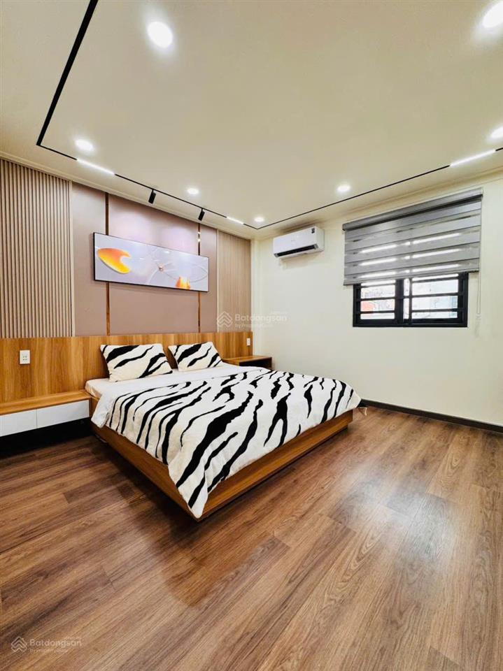Nhà xây mới 3 tầng đúc kiên cố, 60m2, sát mặt tiền, kdc cityland nguyễn văn lượng, nhỉnh 6 tỷ