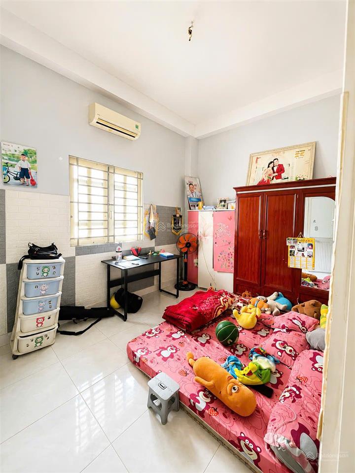 Hiếm! nhà 100m² phạm văn bạch, tân bình hẻm ô tô 6m thông có dòng tiền giá 9,x tỷ