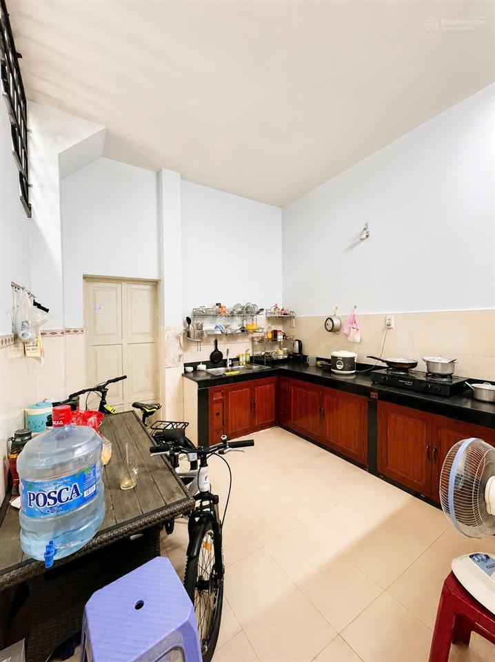 Hiếm! nhà 100m² phạm văn bạch, tân bình hẻm ô tô 6m thông có dòng tiền giá 9,x tỷ