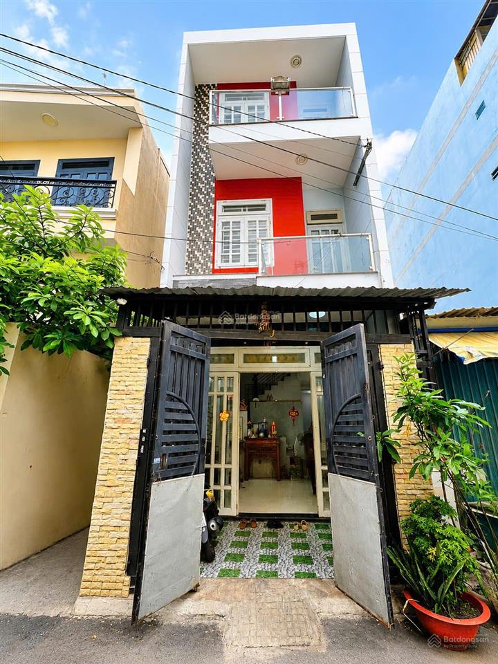 Hiếm! nhà 100m² phạm văn bạch, tân bình hẻm ô tô 6m thông có dòng tiền giá 9,x tỷ
