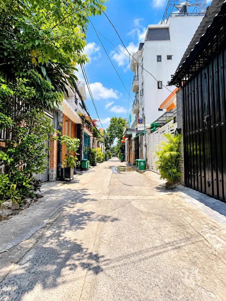 Hàng hiếm tân bình  nhà nát tiện xây mới 64m2 gần ga t3 kết nối trường chinh, cộng hòa