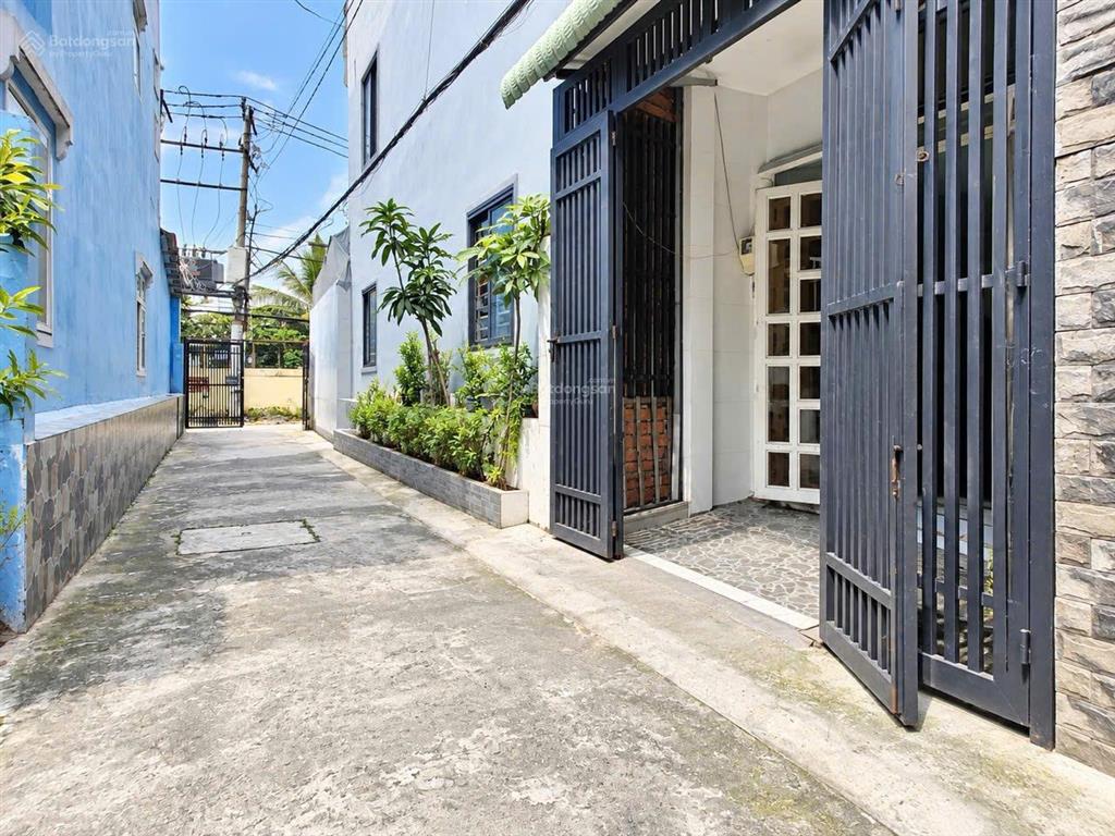 Hàng hiếm tân bình  nhà nát tiện xây mới 64m2 gần ga t3 kết nối trường chinh, cộng hòa