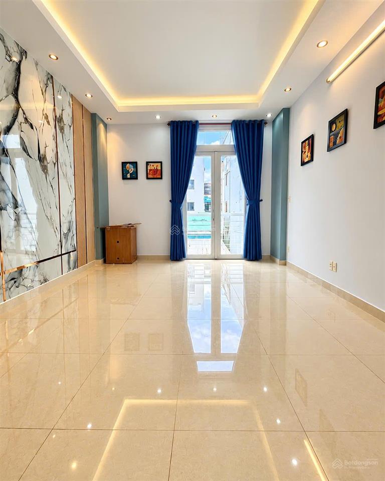 82,5m2 nhà 1 lầu đúc kiên cố 3pn có phòng trệt cho người lớn tuổi nhỉnh 6 tỷ
