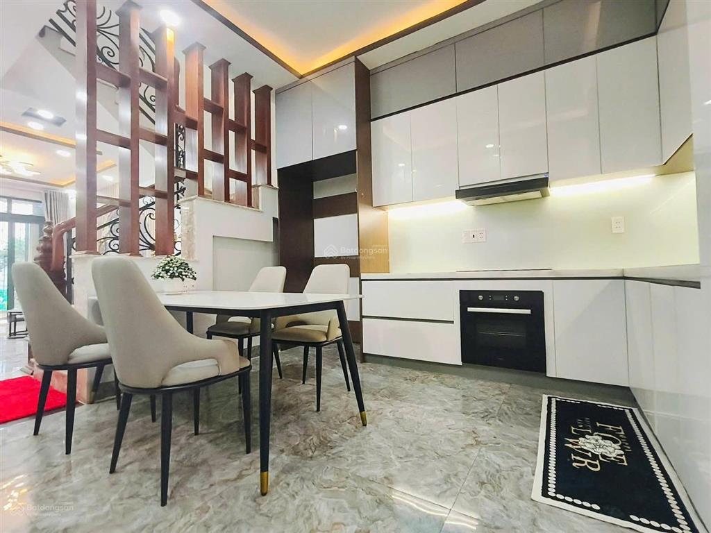 Bán nhà phan huy ích hẻm 10m 4x16m 4 tầng 5pn hẻm 1 trục 10m khu dân trí cao