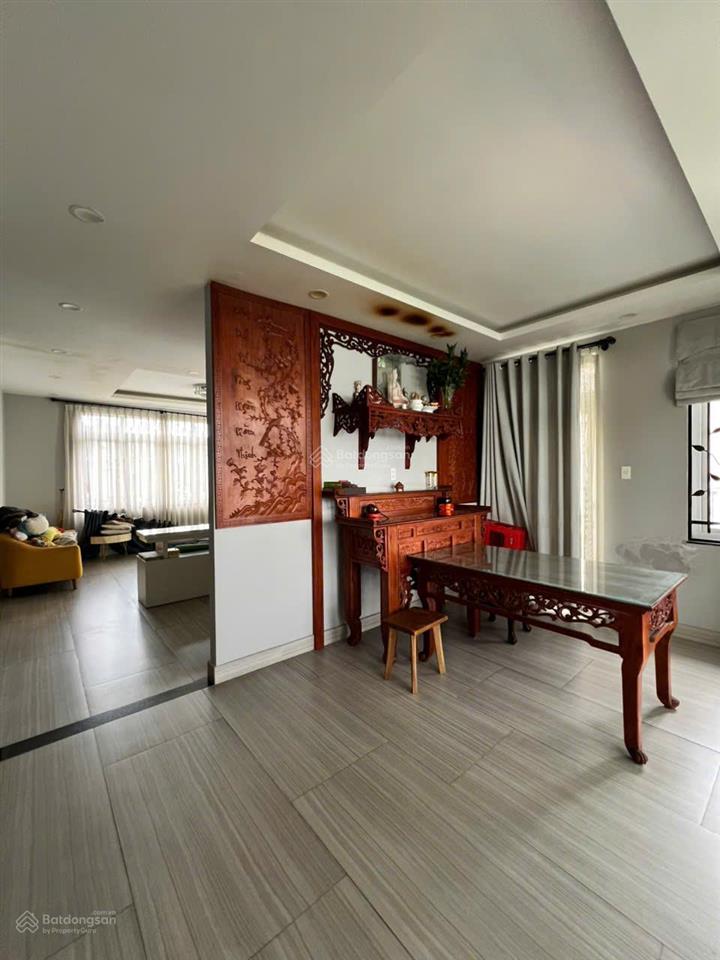 Định cư mỹ, cần bán mặt tiền tân sơn p12 gv 5x30m c4 giá 19 tỷ hđ 25tr/ tháng