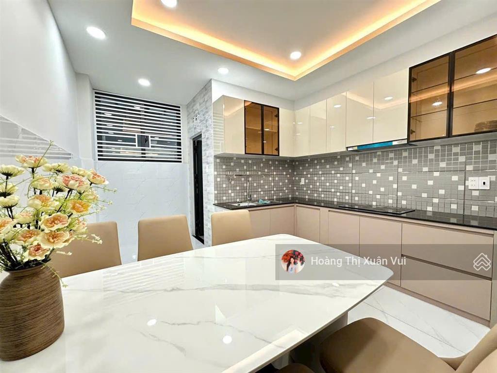 Đổi nhà mới bán mặt tiền nguyễn oanh, phường gò vấp, 4x20m xd 4 tấm, giá 17,5 tỷ, hđ 40tr/th