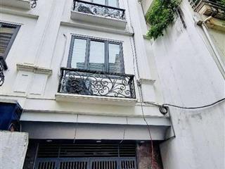 Căn ccmn  studio (đê la thành nhỏ, đống đa)