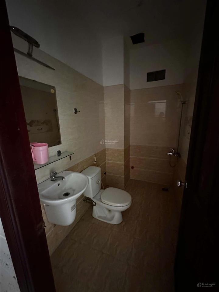Bán np tại số 9m, tân thuận, 15 tỷ, 91.2m2, 6pn, 6wc, 5t