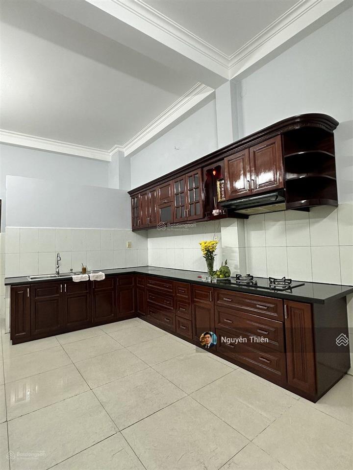 Ngã tư hàng xanh, nhà 3 lầu 4x18m, hẻm 6m xe hơi bạch đằng p24 bình thạnh, giá chỉ 11.2 tỷ tl
