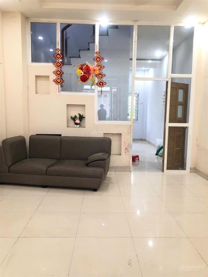 Bán nhà 1 trệt 2 lầu hẻm xe hơi gần ngay ngã tư thủ đức, ga metro, xa lộ hà nội, sổ riêng