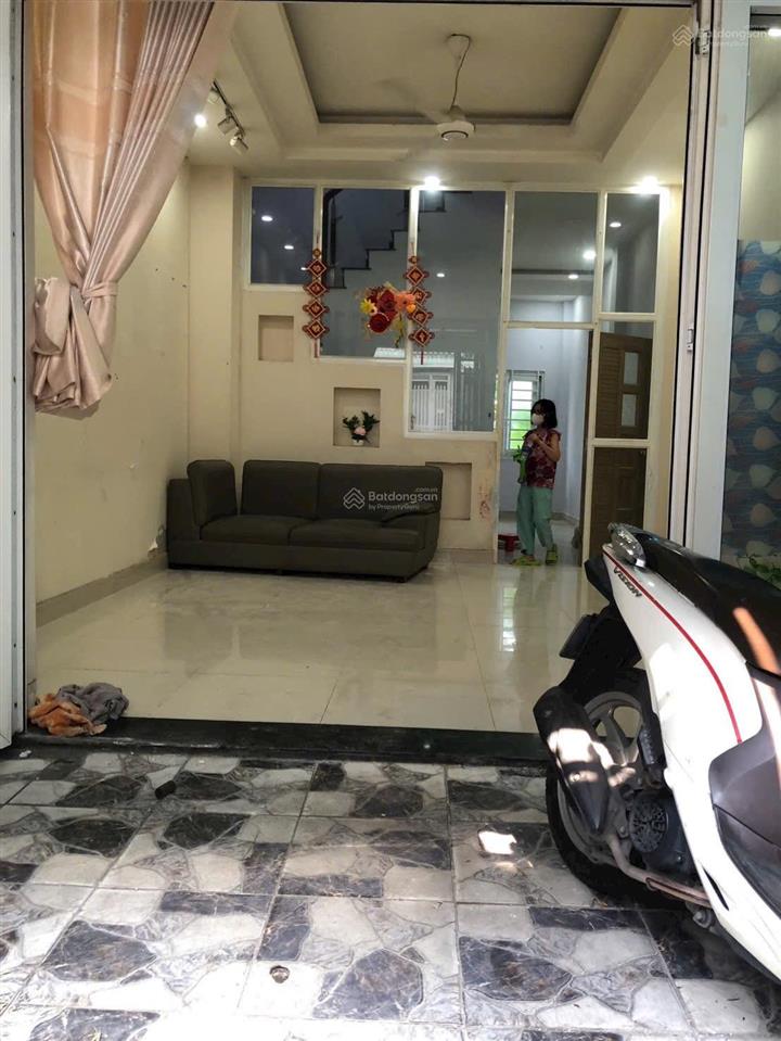 Bán nhà 1 trệt 2 lầu hẻm xe hơi gần ngay ngã tư thủ đức, ga metro, xa lộ hà nội, sổ riêng