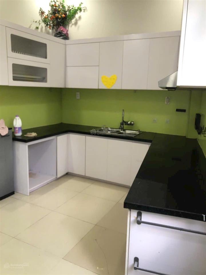 Bán nhà 1 trệt 2 lầu hẻm xe hơi gần ngay ngã tư thủ đức, ga metro, xa lộ hà nội, sổ riêng