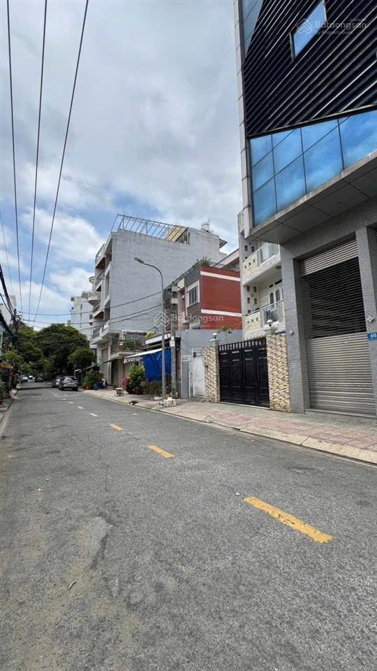 4 tầng4 phòng ngủngay cầu chà và10m ra đường lớn 12m2 mặt hẻmsổ riêngchỉ 5.x thương lượng