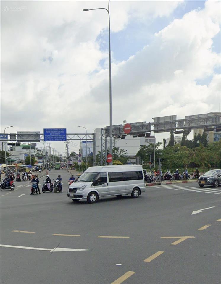 6 tầng thang máy gara oto an dương vương q8 full nội thất sổ riêng vuông nhỉnh 8 tl