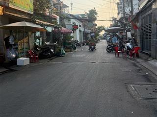 Ngang 4m vuông  dương bá trạc  hẻm nhựa ô tô tránh  sổ riêng, ko qh, ko lộ giới  4.5 tỷ tl