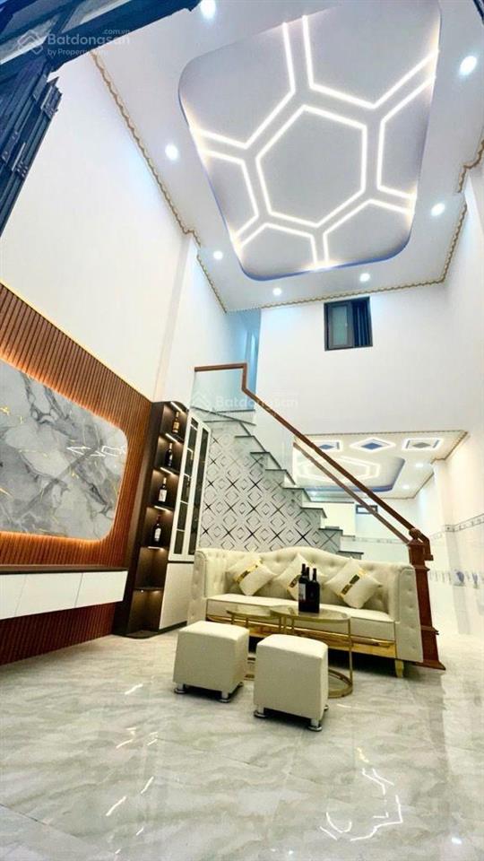 Bán gấp nhà sát bình trị đông hxh 40m2, 4x10m, giá 2tỷ9
