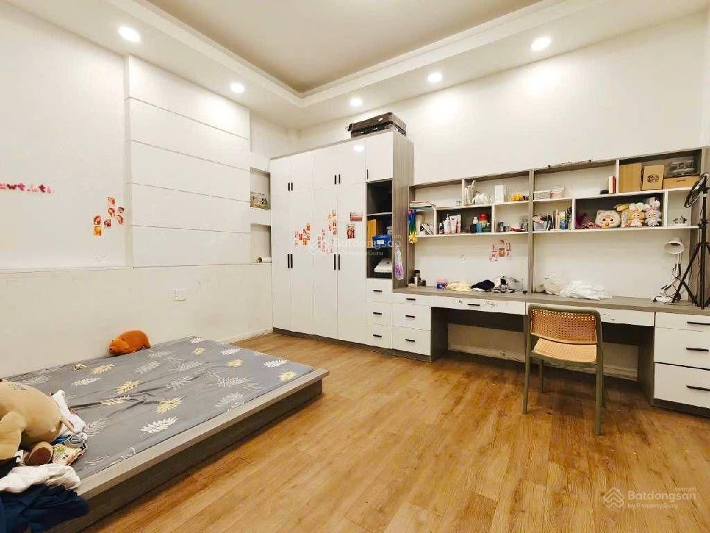 Bán gấp nhà hxh âu cơ 64m2 5x14 4 tầng 5pn giá chỉ 6ty8