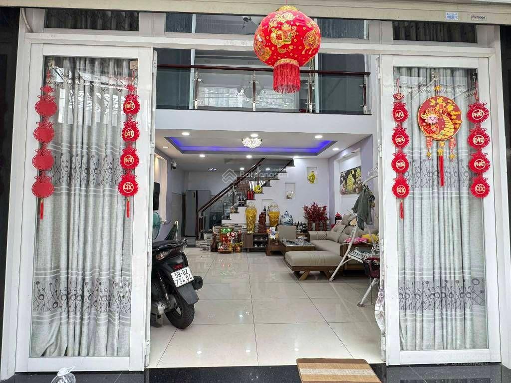 Bán gấp nhà hxh trịnh đình trọng 71m2 5.5x13 giá 7ty49