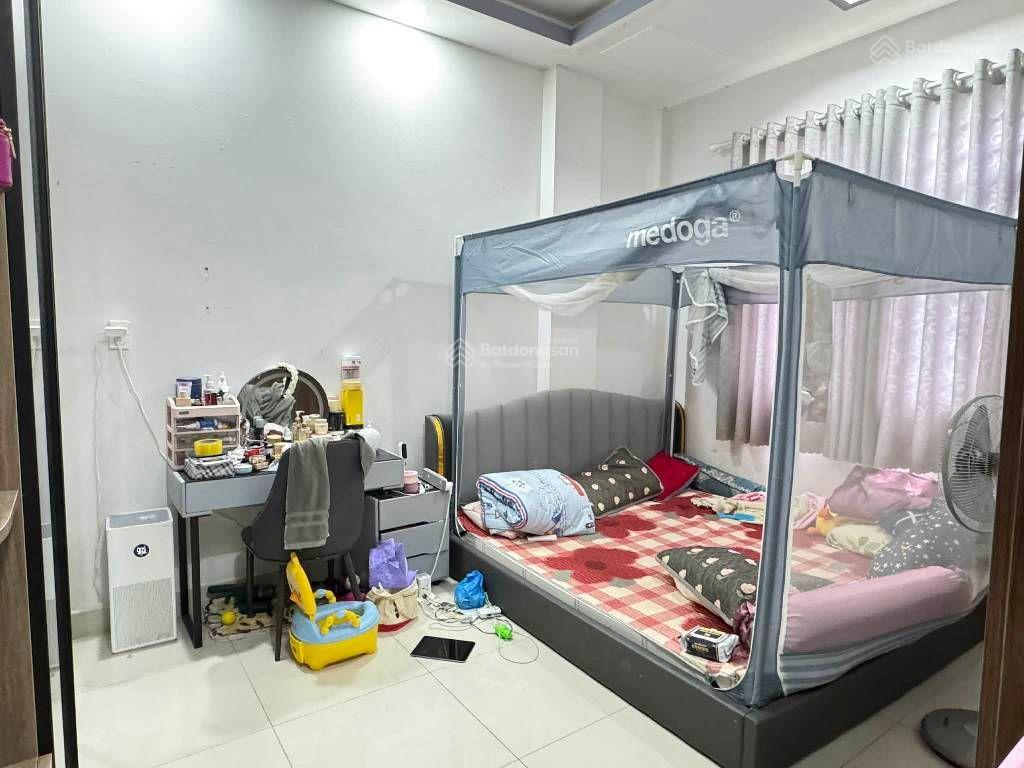 Bán gấp nhà hxh trịnh đình trọng 71m2 5.5x13 giá 7ty49