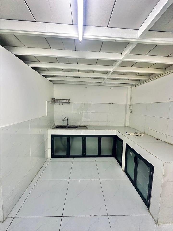 Bán gấp nhà hxh liên khu 5  6, 40m2, 4x10m, giá 3,75 tỷ