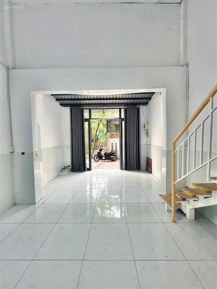 Bán gấp nhà hxh liên khu 5  6, 40m2, 4x10m, giá 3,75 tỷ