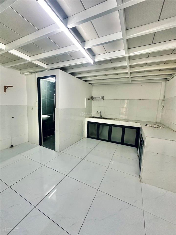 Bán gấp nhà hxh liên khu 5  6, 40m2, 4x10m, giá 3,75 tỷ