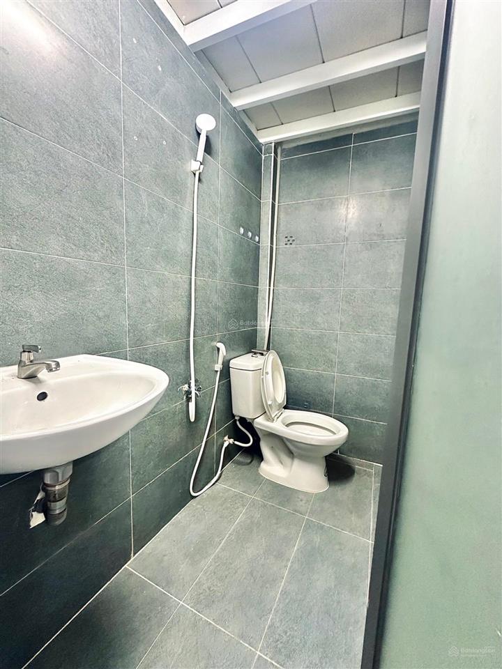 Bán gấp nhà hxh liên khu 5  6, 40m2, 4x10m, giá 3,75 tỷ