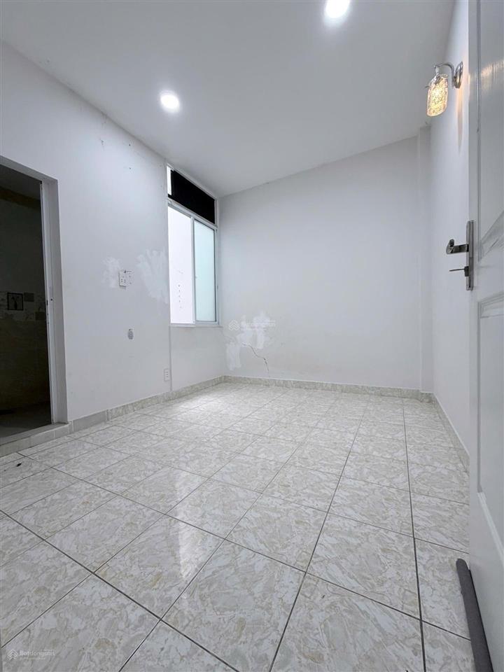 Bán gấp nhà tân kỳ tân quý 49m² 4x12,2m, giá 4,8 tỷ