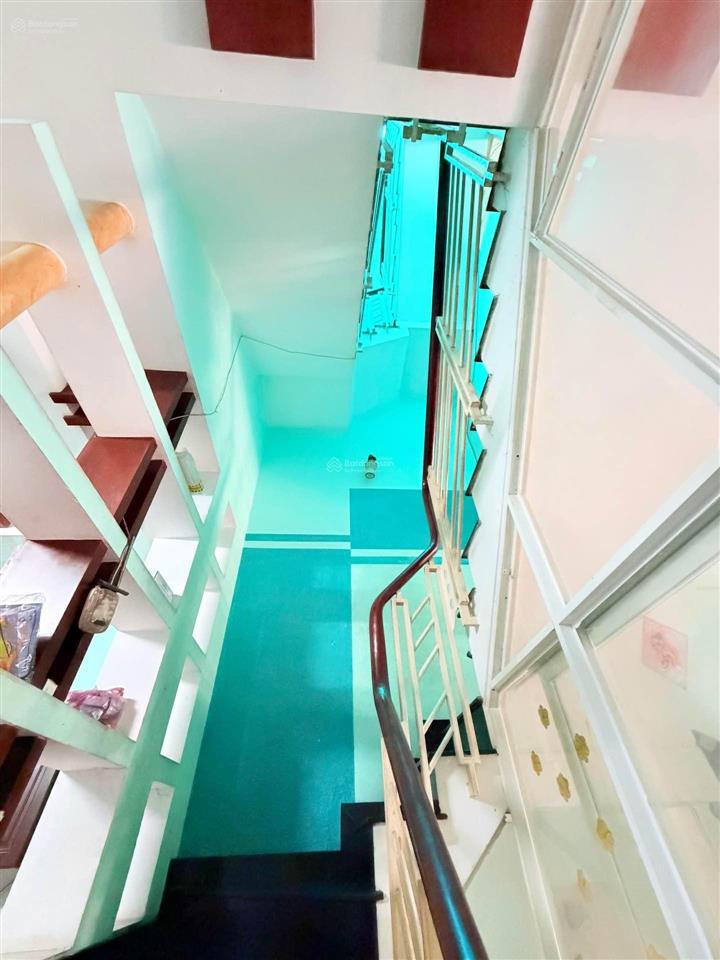 Bán gấp nhà hxh gần gò xoài 72m² 4x18, 3 tầng, 5pn giá 6 tỷ 6