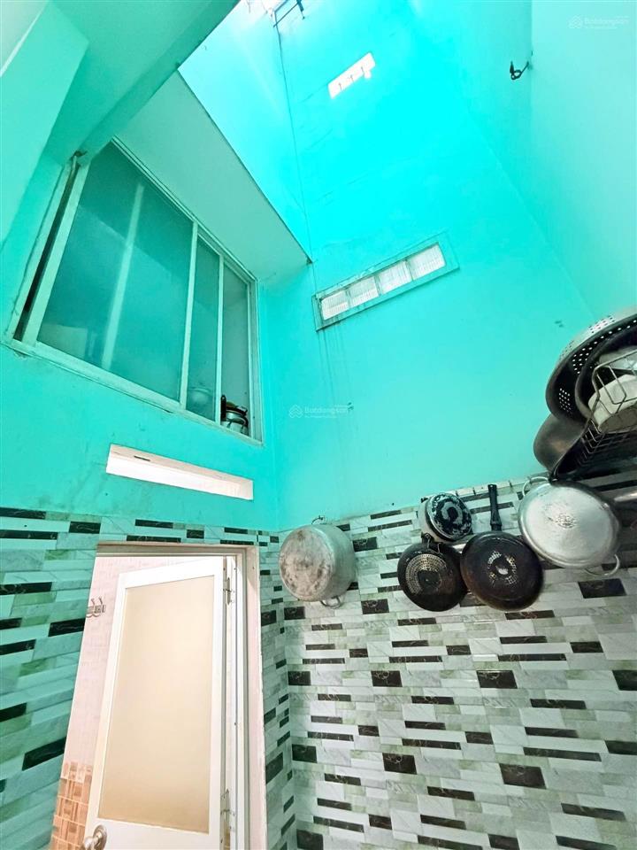 Bán gấp nhà hxh gần gò xoài 72m² 4x18, 3 tầng, 5pn giá 6 tỷ 6