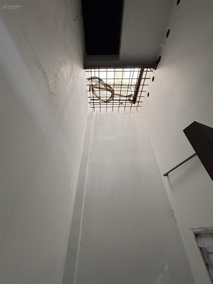 Bán gấp nhà gần tân kỳ tân quý 40m² 4x10 giá 4 tỷ 2