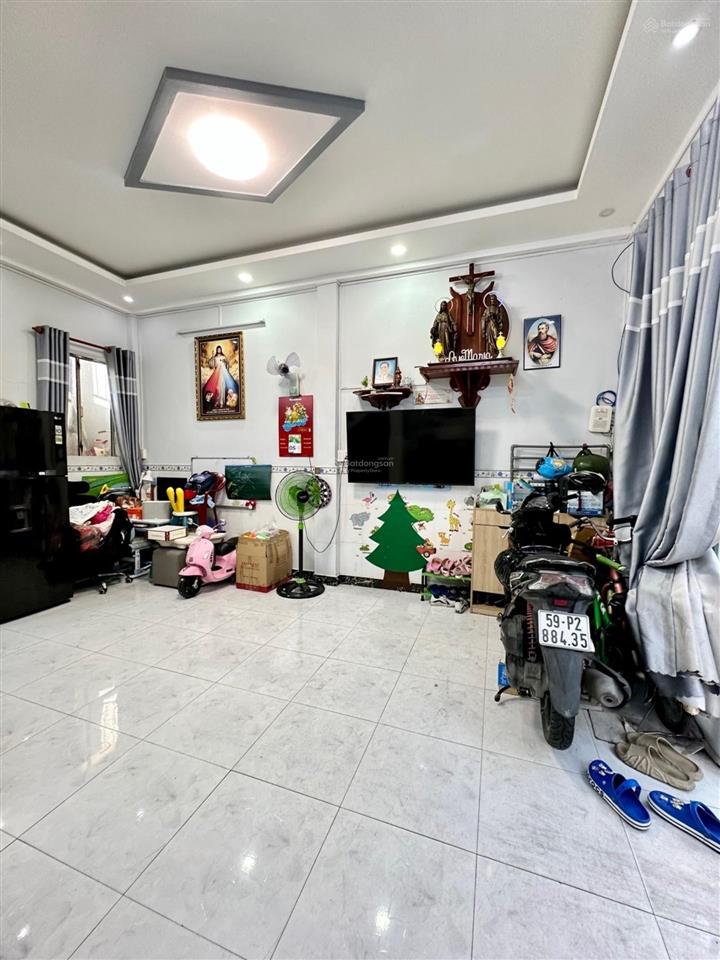 Bán gấp nhà hxh trần tấn 49m2, 5.1x9.6m, giá 4tỷ