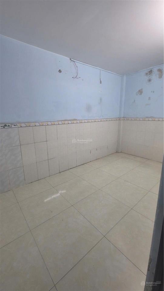 Bán gấp nhà hxh tỉnh lộ 10 50m2 5.5x9 giá 3ty7
