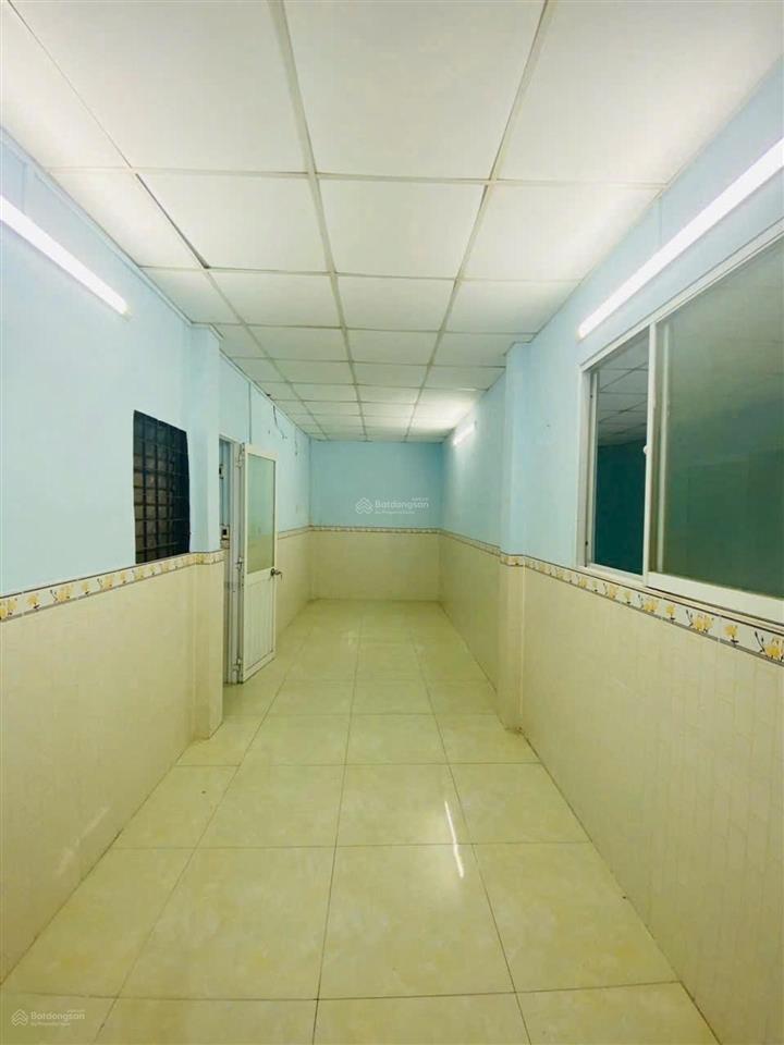 Bán gấp nhà hxh tỉnh lộ 10 50m2 5.5x9 giá 3ty7