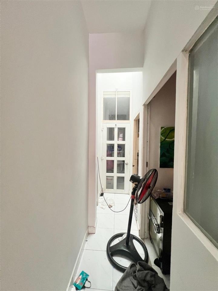 Bán gấp nhà gần gò dầu 60m2, 4x15m, giá 5 tỷ