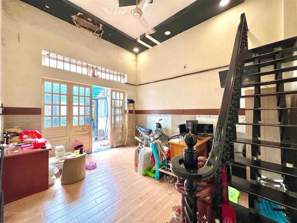Bán gấp nhà hxh mã lò 60m2, 4.4x14m, giá 4tỷ1