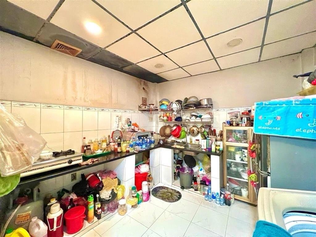 Bán gấp nhà hxh mã lò 60m2, 4.4x14m, giá 4tỷ1