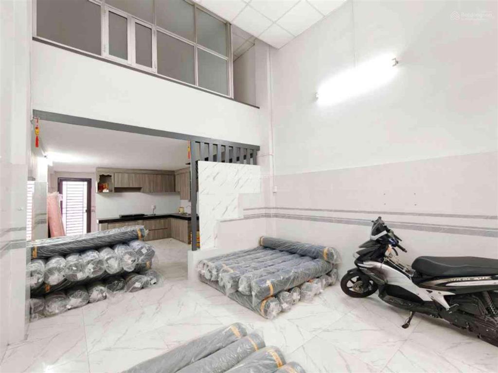 Bán gấp nhà gần lê thúc hoạch 68m2 4x17 giá nhỉnh 5 tỷ 250