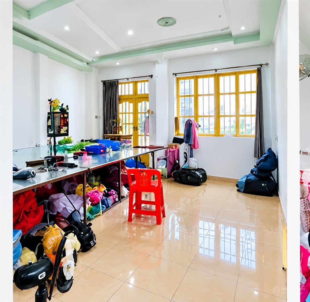 Bán gấp nhà gần aeon hẻm ô tô 74m2 giá 6ty