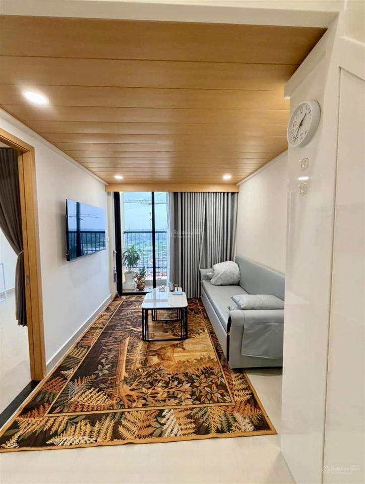 Chính chủ cần bán căn studio view đường 36m, đại lộ hoa, công viên siêu đẹp giá 1,3 tỷ.
