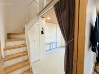 Chính chủ cần bán căn studio view đường 36m, đại lộ hoa, công viên siêu đẹp giá 1.3 tỷ.